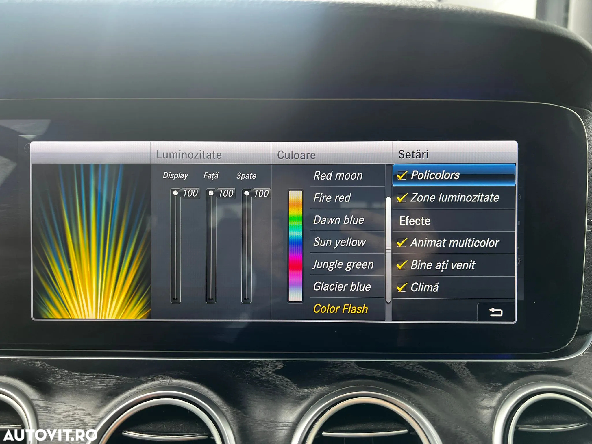 Mercedes-Benz E 220 d 4MATIC Aut. - 24