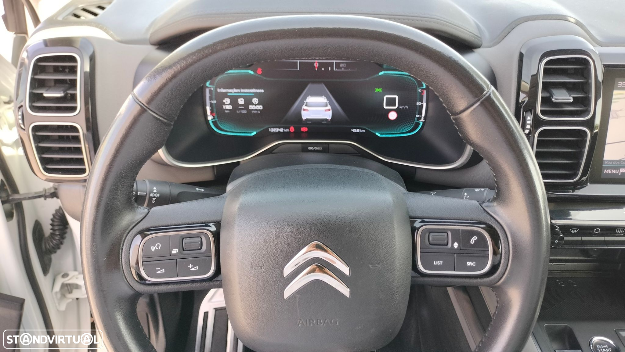 Citroën C5 Aircross 1.5 BlueHDi Shine J19 - 18