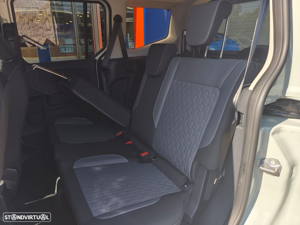 Ford Tourneo Courier 54 kWh Titanium - 16