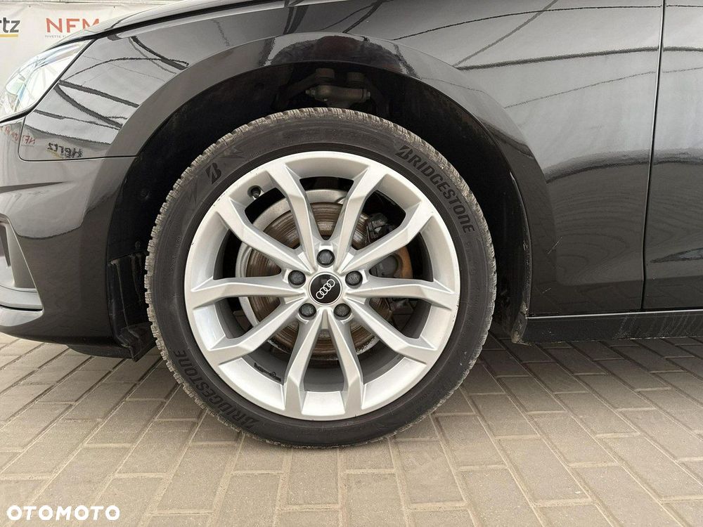 Audi A4 Allroad - 20