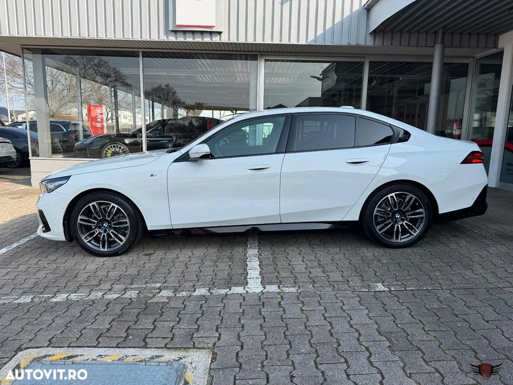 BMW Seria 5 520d Aut. - 7