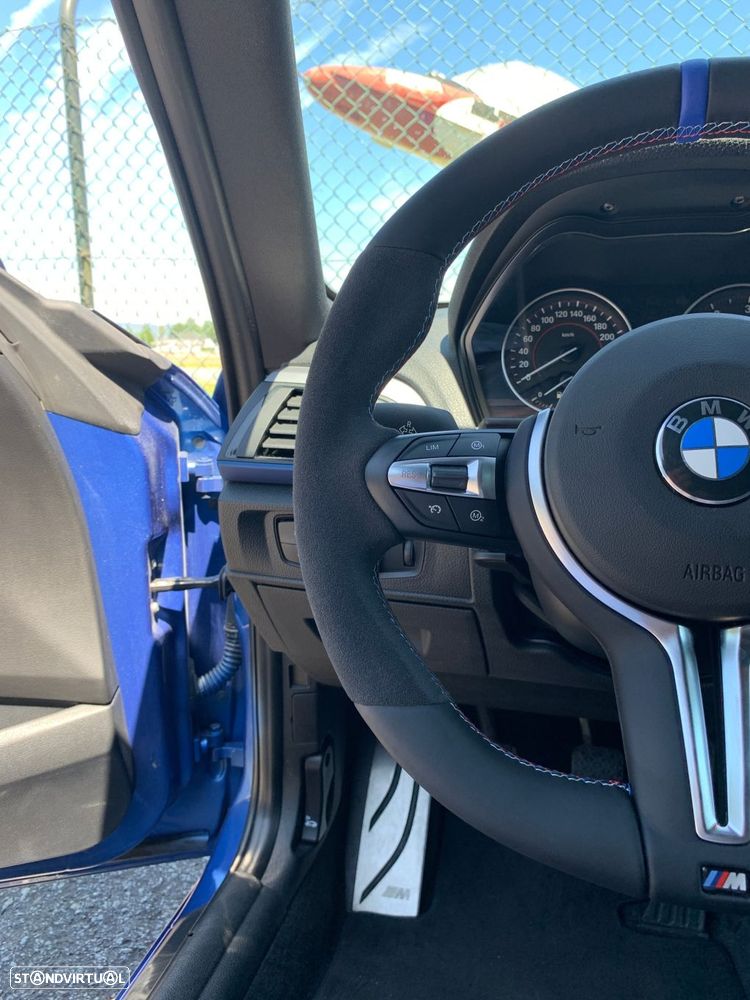BMW 118 d Pack M - 30