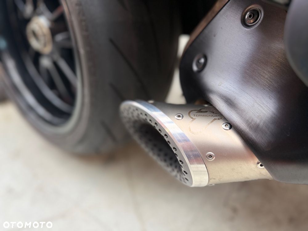 Ducati Diavel - 10