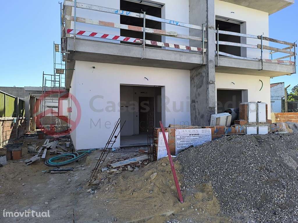 Moradia Geminada T3 com Pérgula - Grande imagem: 3/31