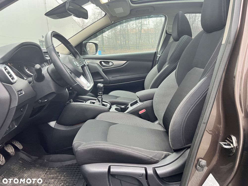 Nissan Qashqai 1.2 DIG-T N-Connecta - 21