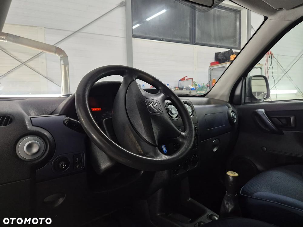 Citroën Berlingo Multispace 1.4i Plus Top-Edition - 18