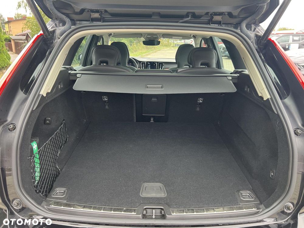 Volvo XC 60 - 30