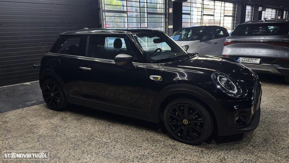 MINI 3 Portas Cooper SE - 2