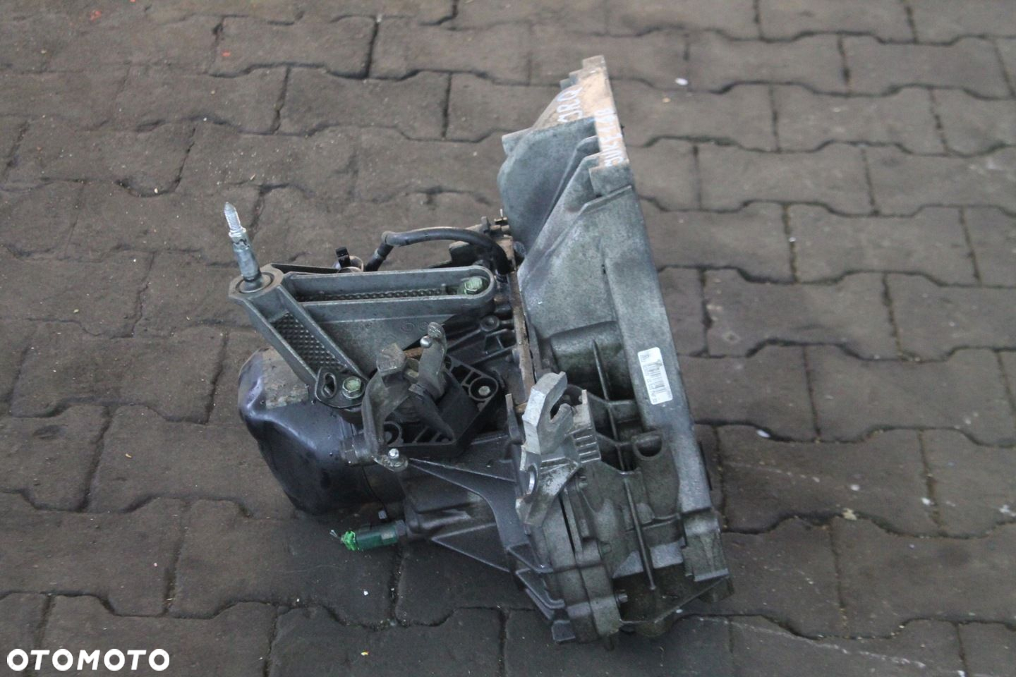 SKRZYNIA BIEGÓW KOMPLET JRQ JUKE F15 1.6 16V 10-14 - 7