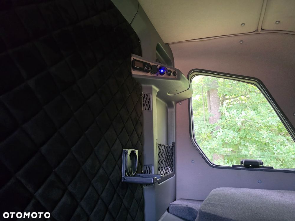 Renault Master 10 EP niski przebieg, ASO GWARANCJA ,2024r , Salon PL , bezwypadkowy , BURTO FIRANA ,poduszki pneumatyczne tylnej osi, DRZWI TYLNE - 16