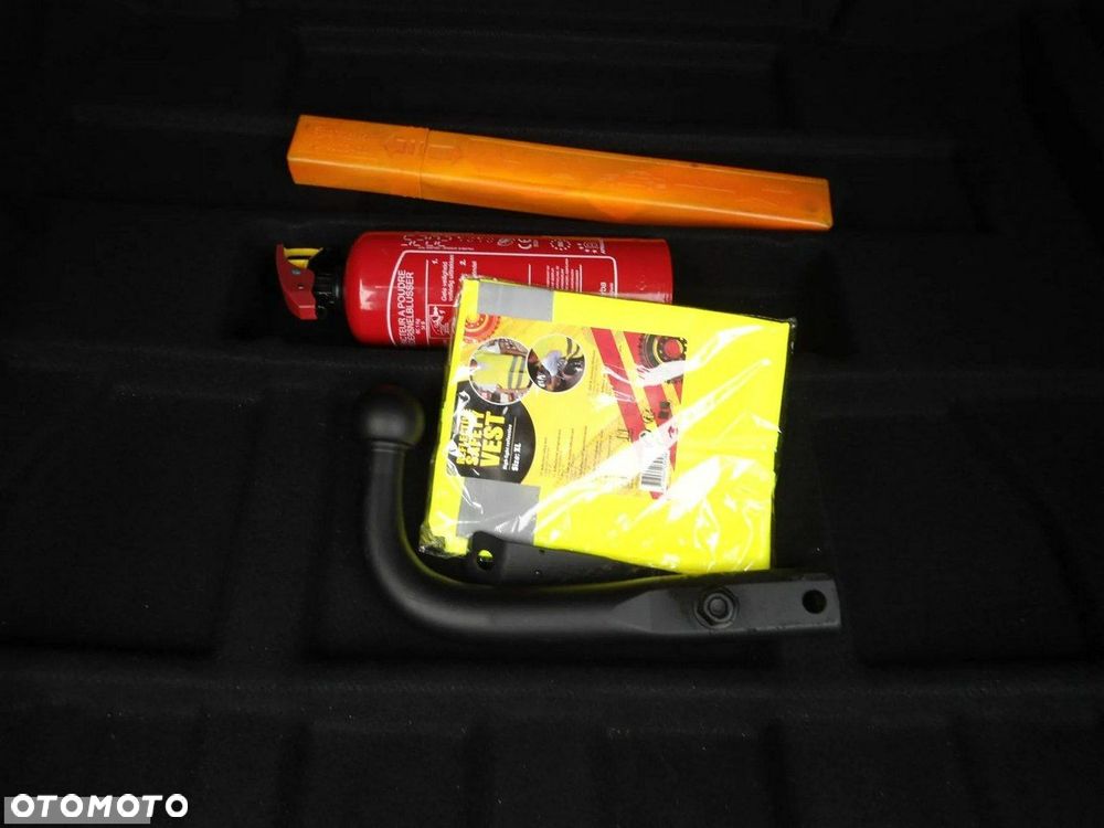 Volvo V60 D2 Momentum - 12