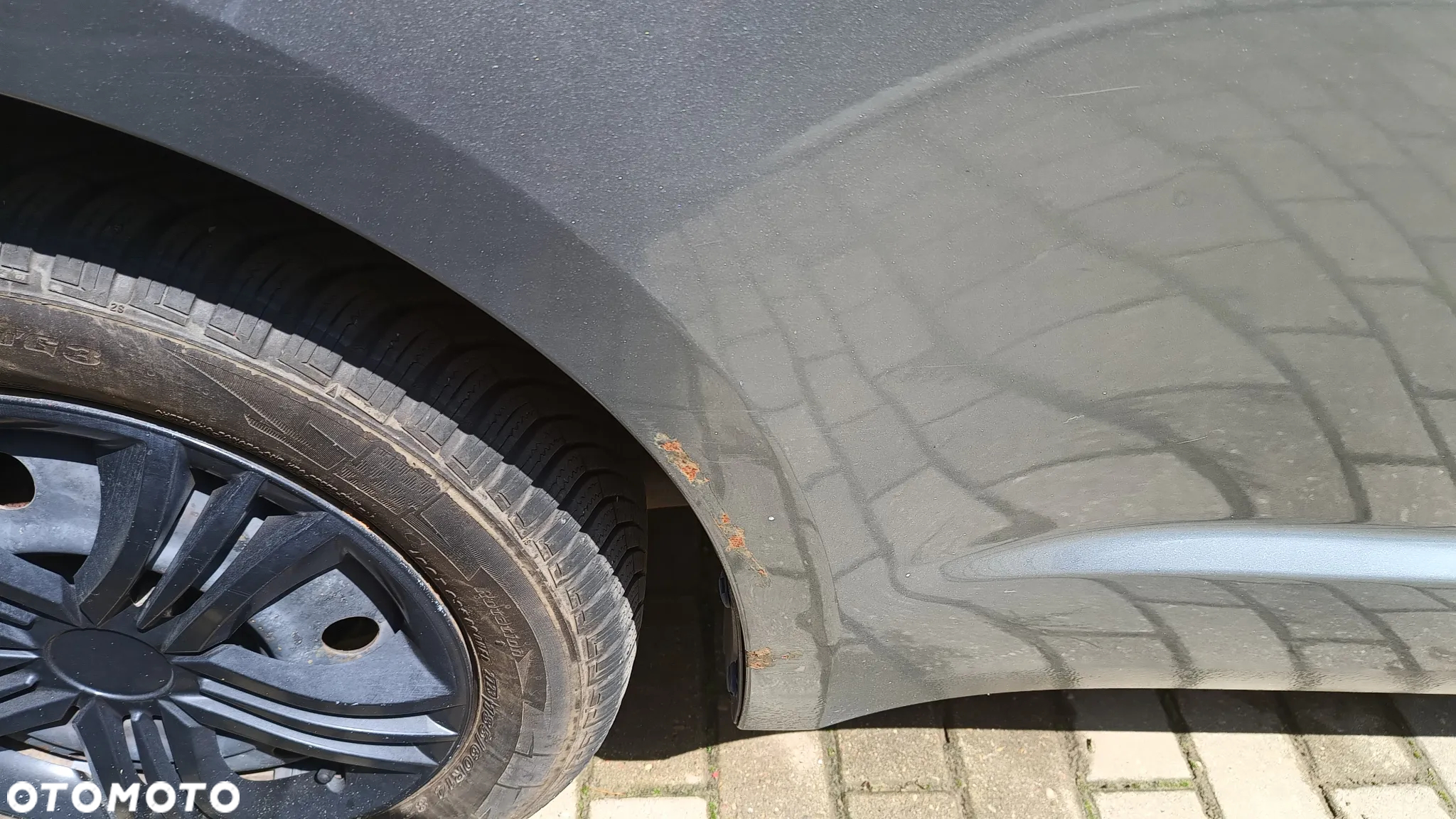 Suzuki Swift 1.3 Club - 3