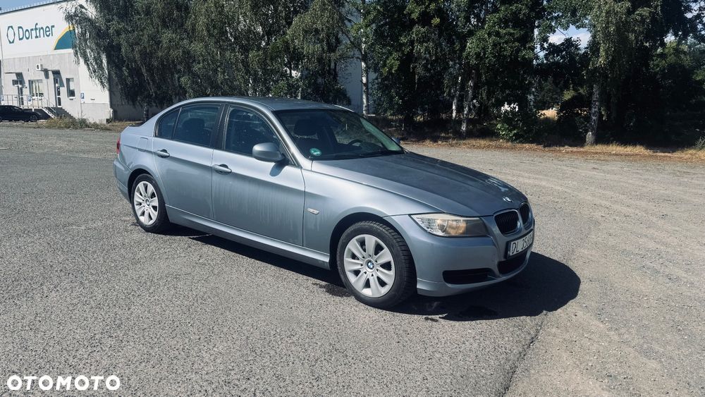 BMW Seria 3 - 1
