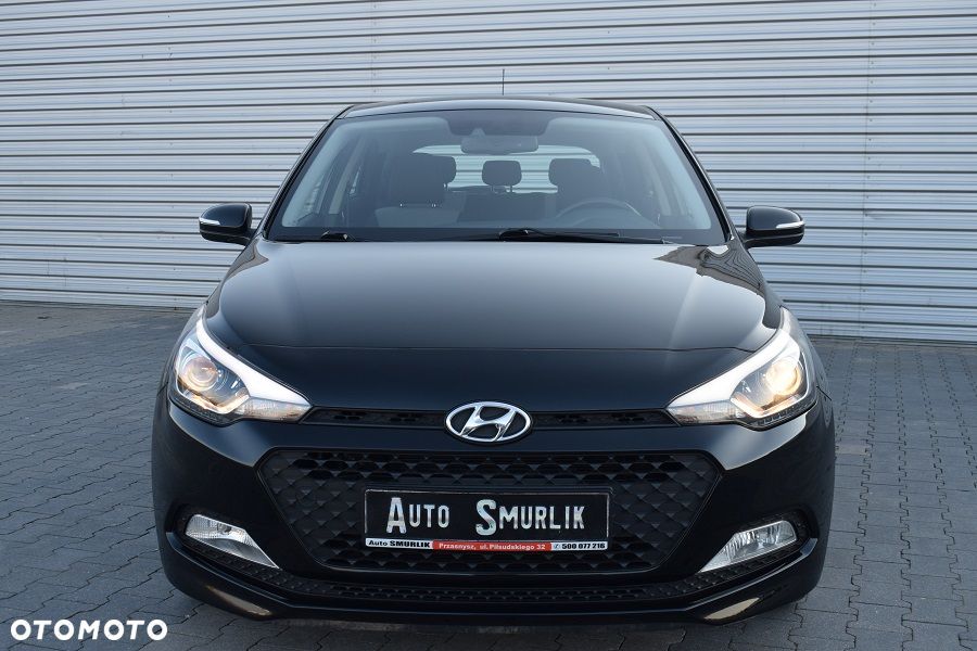 Hyundai i20 blue 1.2 Advantage+ - 28