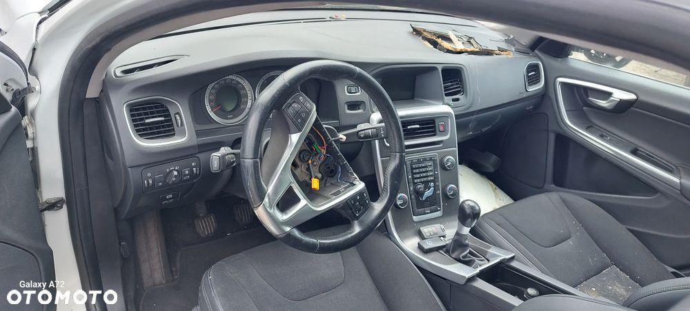 Volvo S60 D2 Momentum - 7