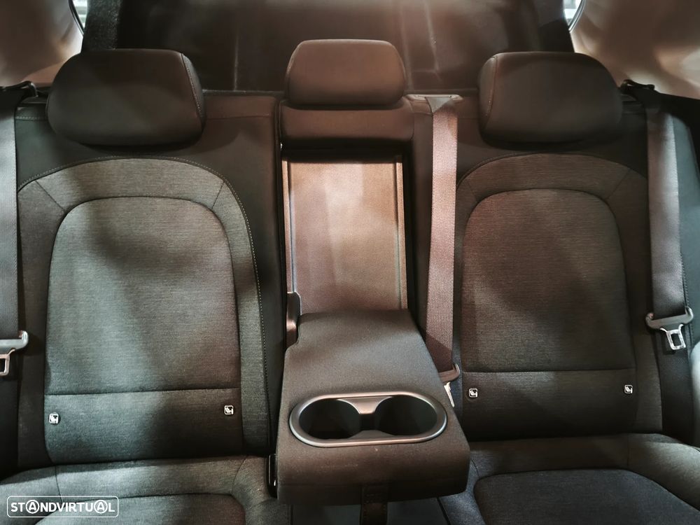 Hyundai Kauai Advantage - 18