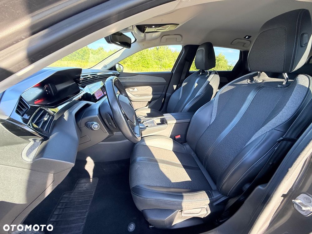 Peugeot 308 1.2 PureTech GPF Allure S&S EAT8 - 24