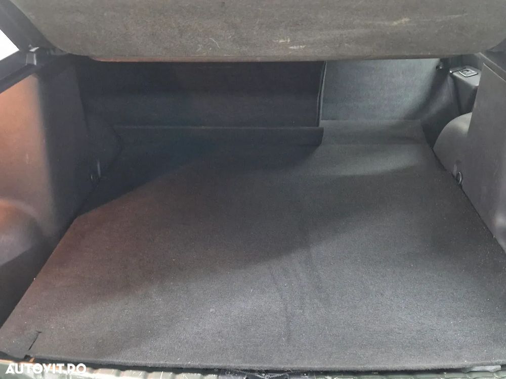 Dacia Duster 1.5 dCi 4x4 Laureate - 4