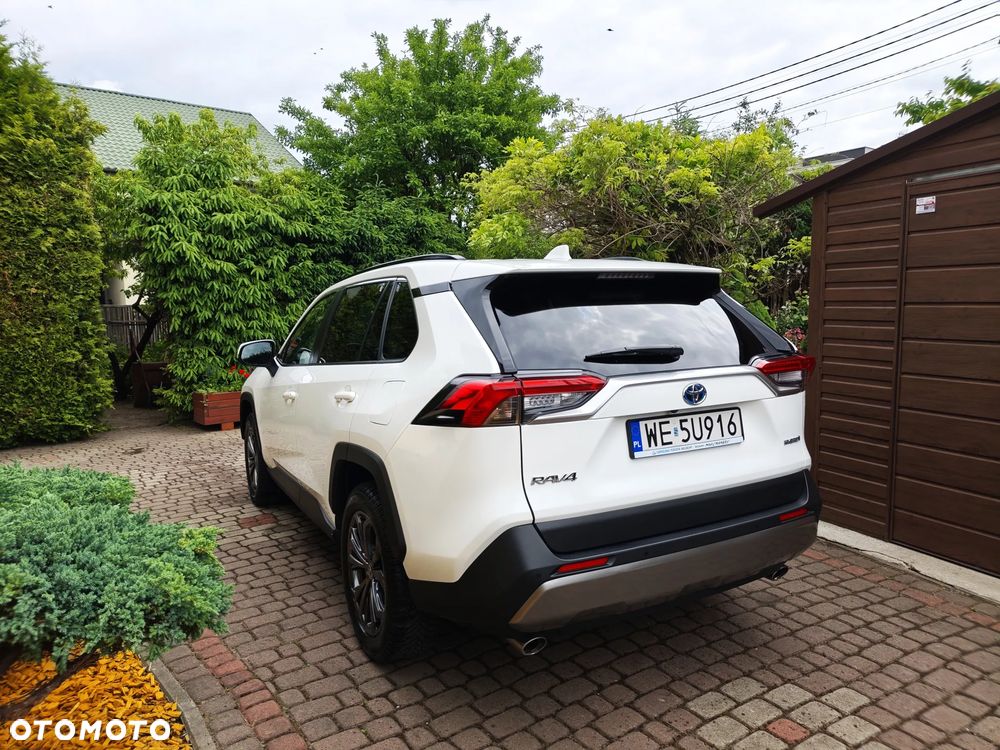 Toyota RAV4 - 4