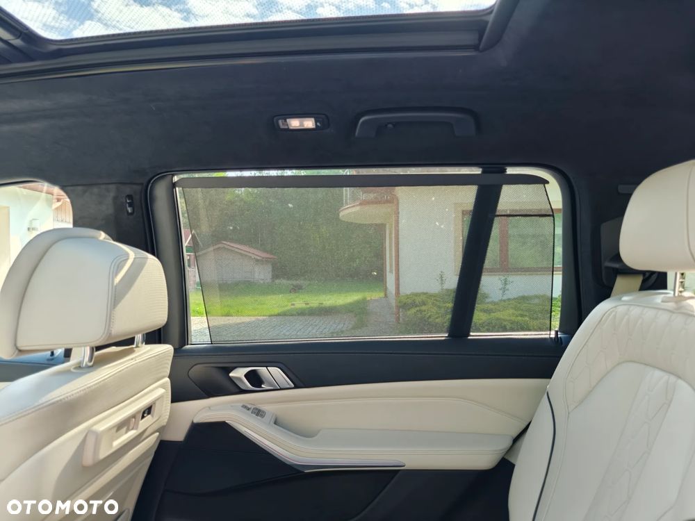 BMW X7 xDrive40i sport - 18