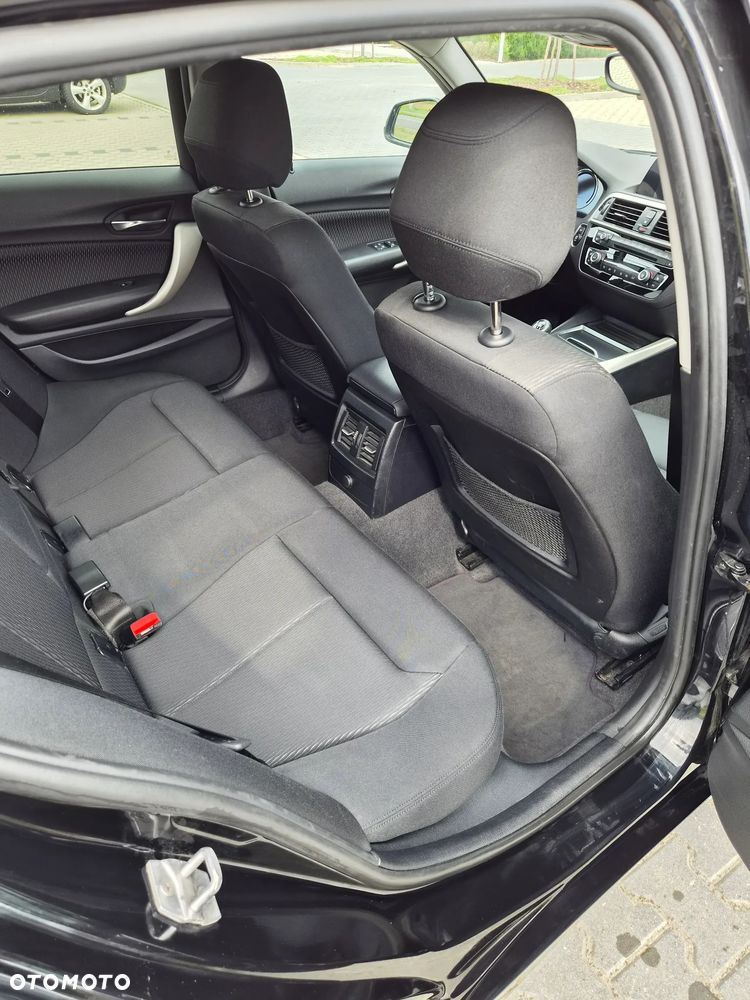 BMW Seria 1 118i Advantage - 23
