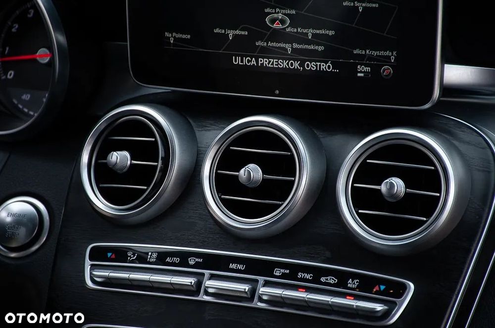 Mercedes-Benz Klasa C 400 4Matic 7G-TRONIC AMG Line - 20