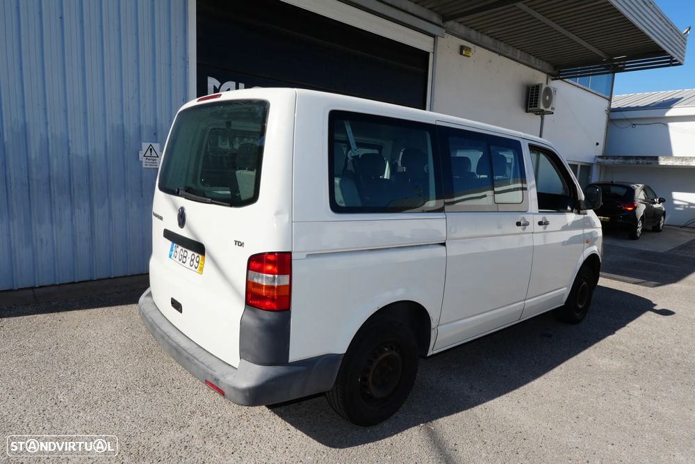 VW Transporter 9Lugares 1.9TDI 102cv - 4