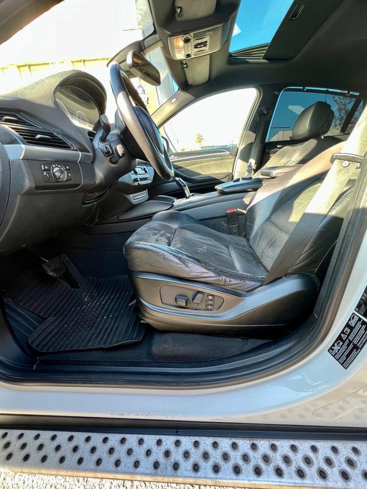 BMW X6 xDrive40d - 11