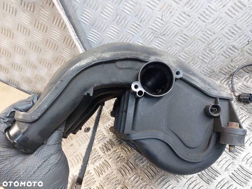 KOLEKTOR SSĄCY VW PASSAT B5 FL 2.0 8V 06B133210AS - 5
