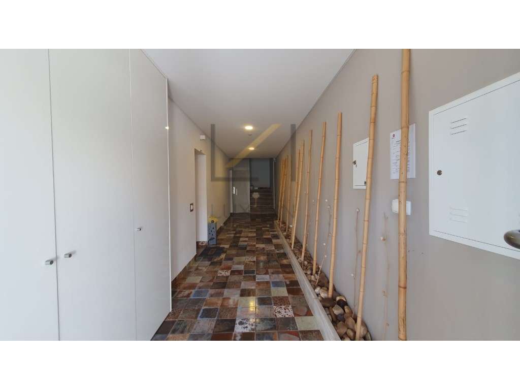 Apartamento T2, com varanda e arrecadação, Setúbal - Grande imagem: 4/26