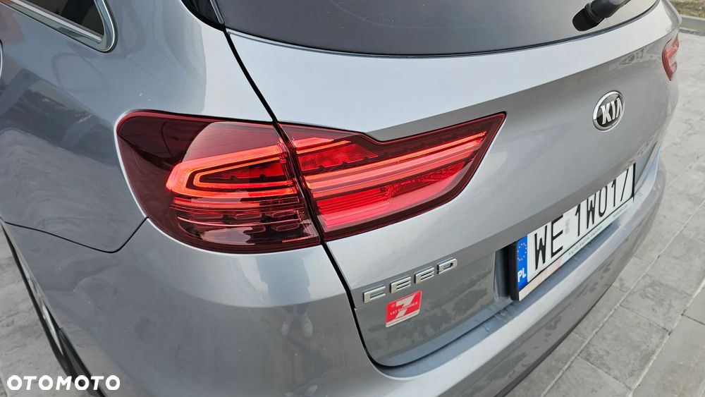 Kia Ceed - 5