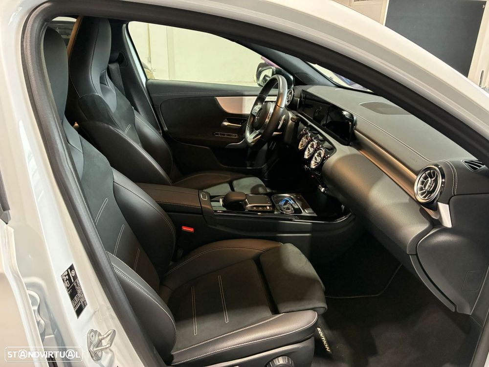 Mercedes-Benz A 250 - 27