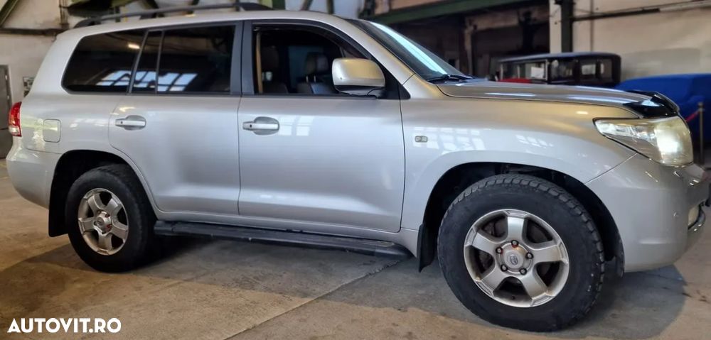 Toyota Land Cruiser D-4D Automatik 60th Anniversary - 3