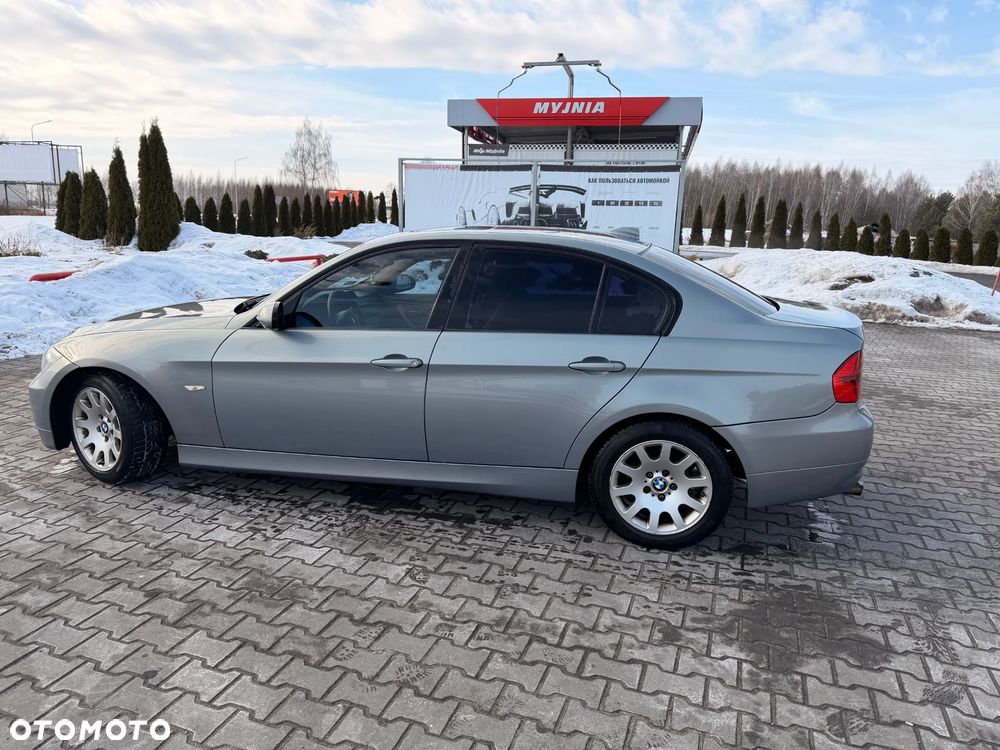 BMW Seria 3 320d - 1