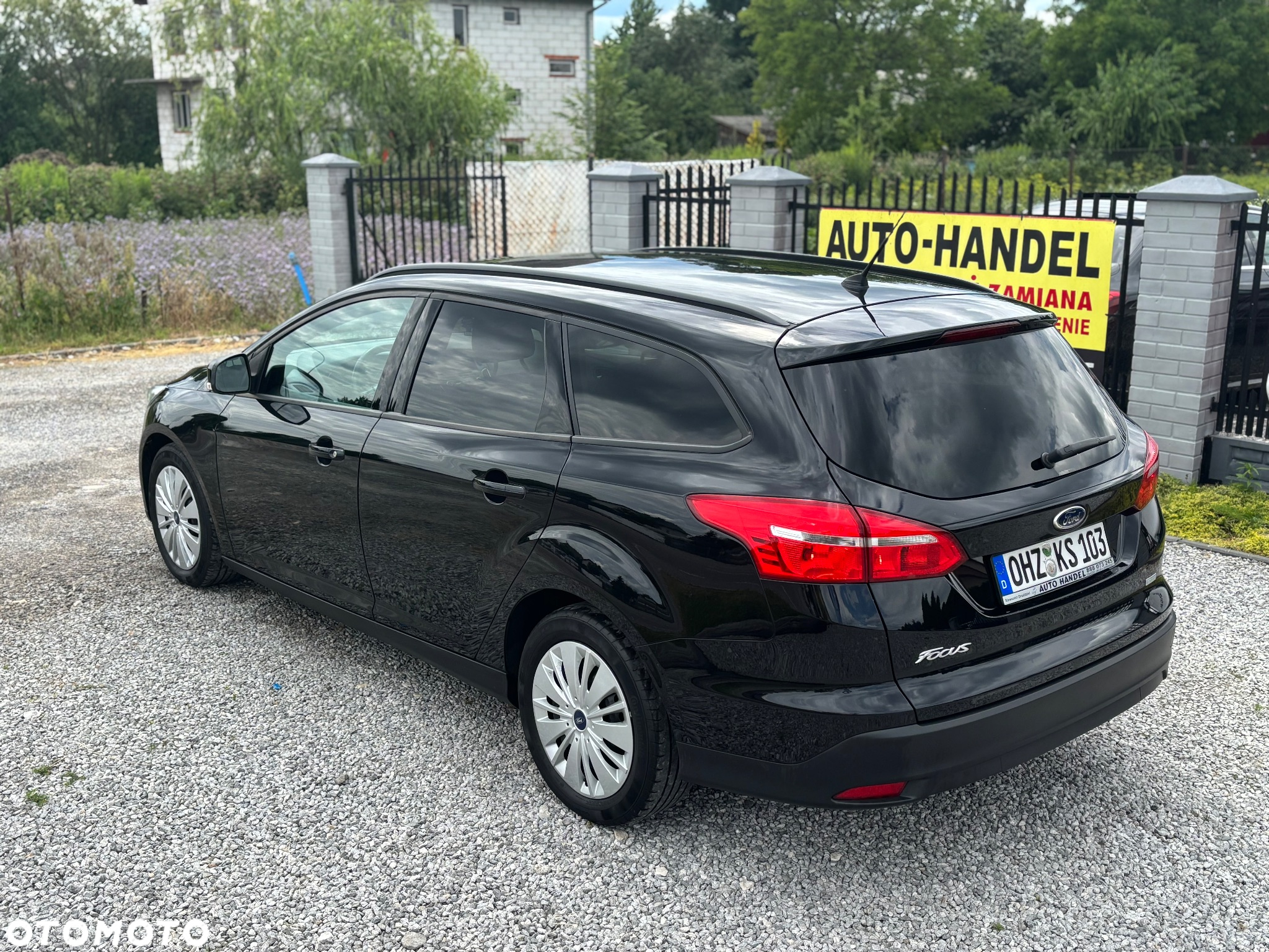 Ford Focus - 17