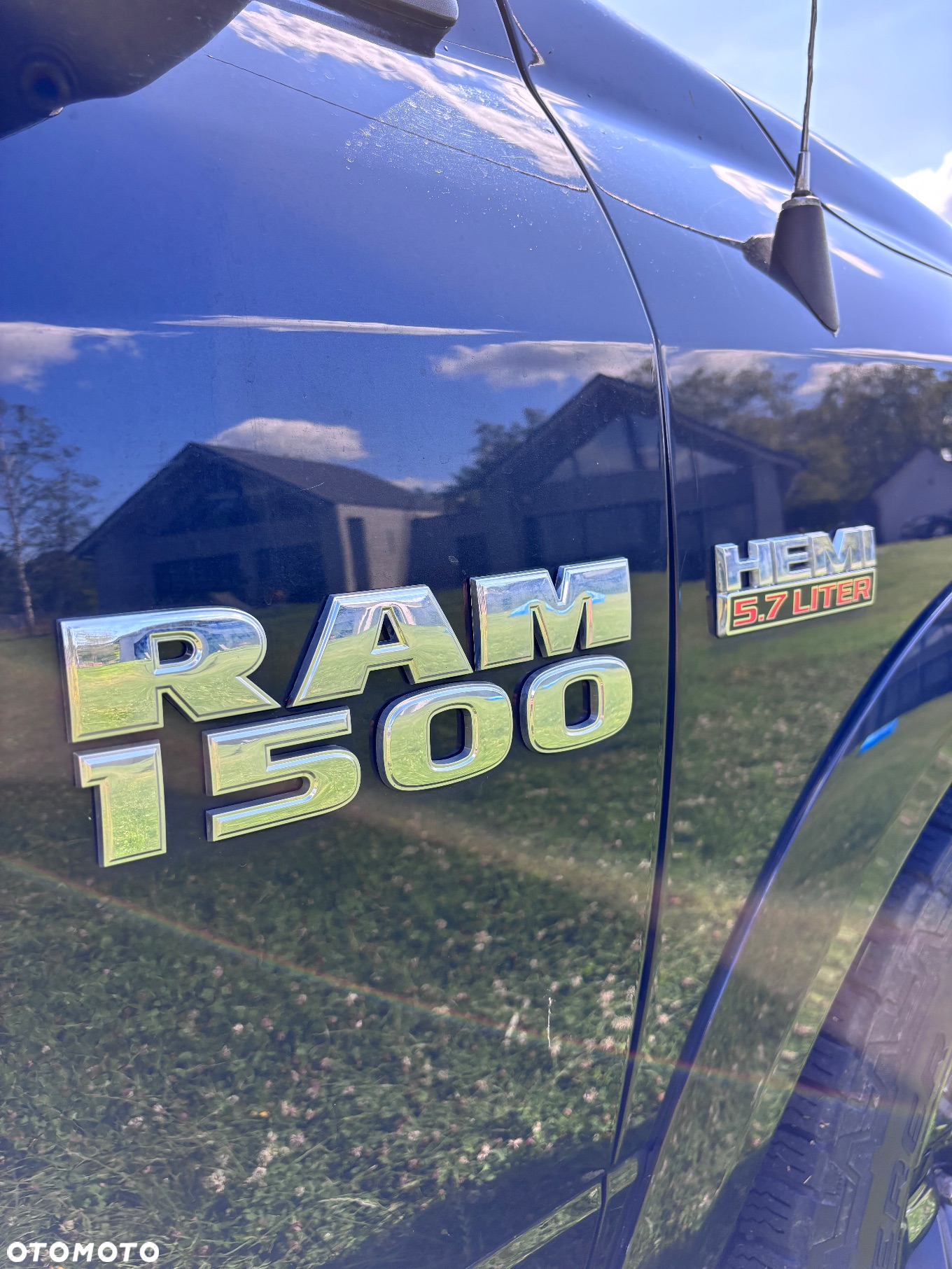 Dodge RAM 1500 5.7 4x4 - 13