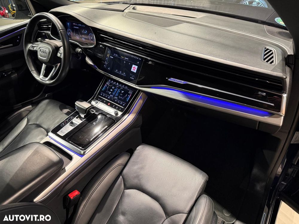 Audi Q8 50 TDI quattro Tiptronic - 24