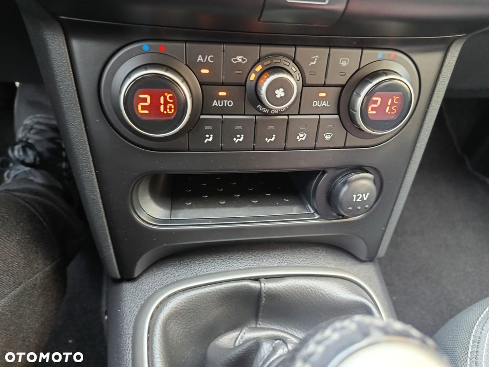 Nissan Qashqai+2 2.0 tekna - 13