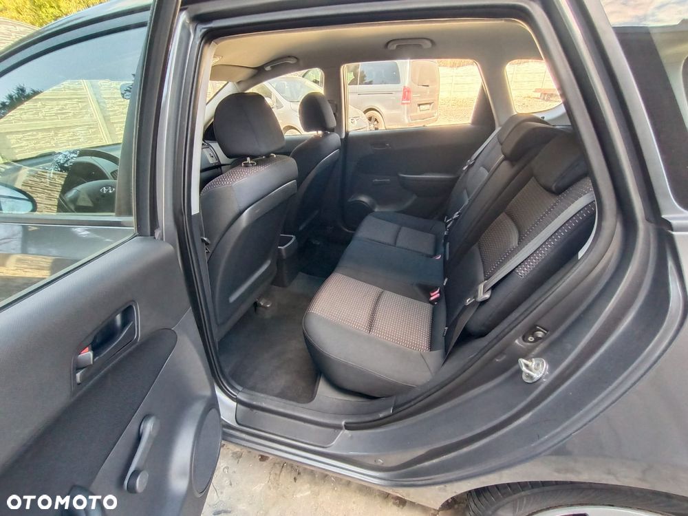 Hyundai i30 - 19