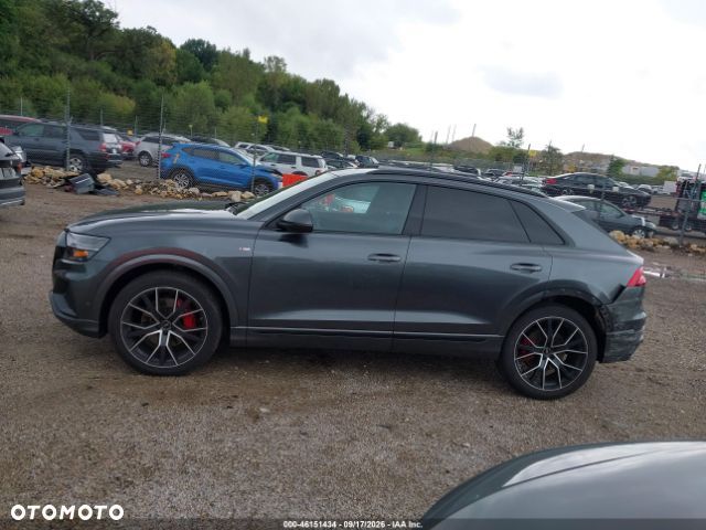 Audi Q8 - 9
