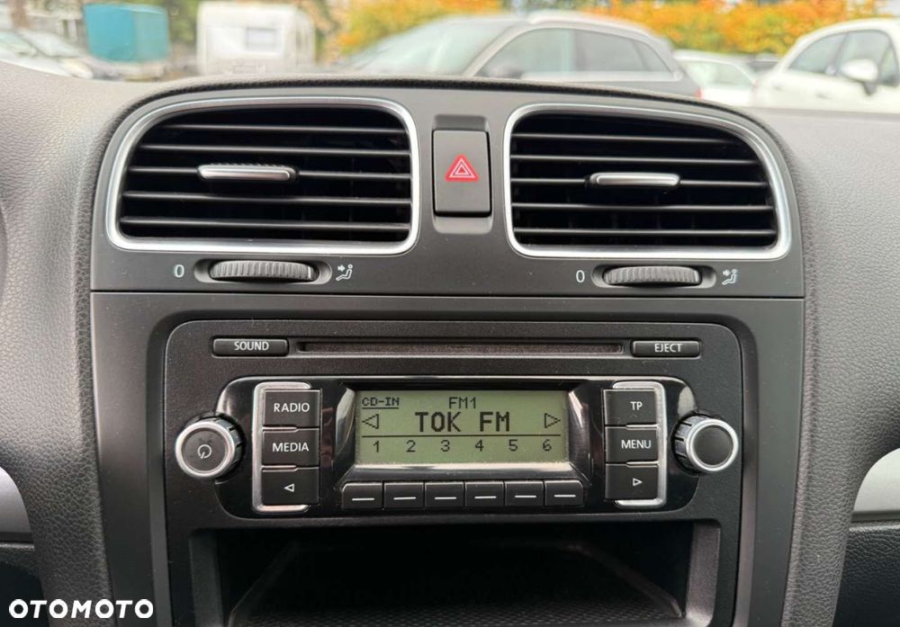 Volkswagen Golf - 15