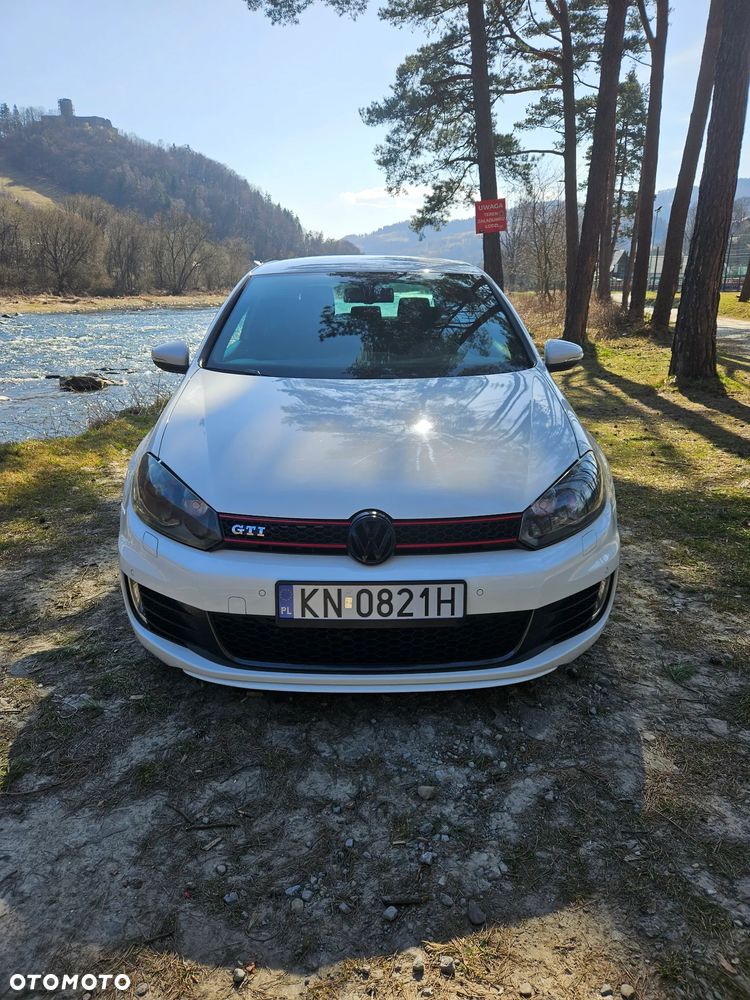 Volkswagen Golf 2.0 GTI DSG - 14