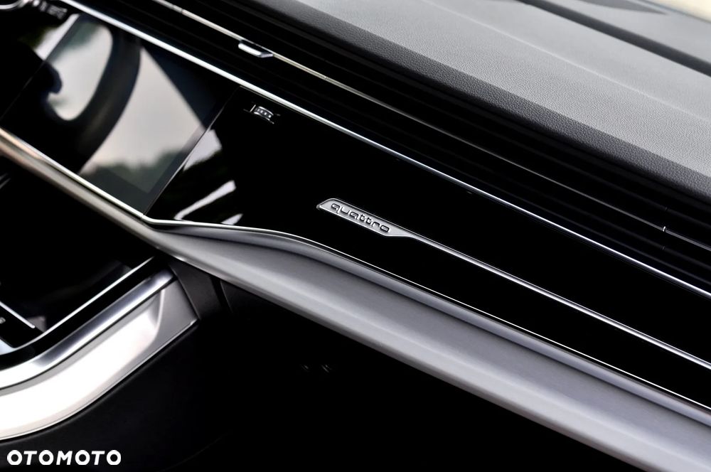 Audi Q7 50 TDI mHEV Quattro Black Edition Tiptr - 33