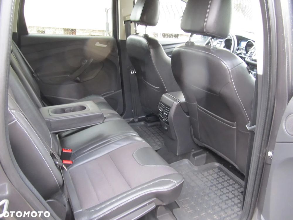 Ford Kuga 2.0 TDCi 4x4 Business Edition - 12