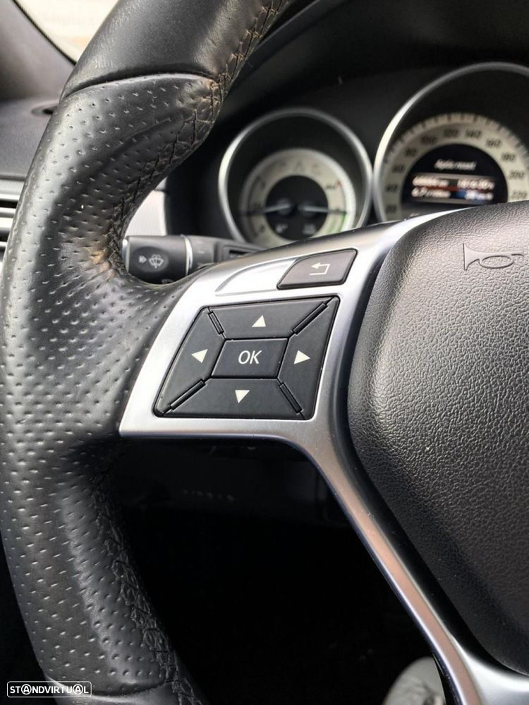 Mercedes-Benz E 300 Bluetec Hybrid Avantgarde - 20