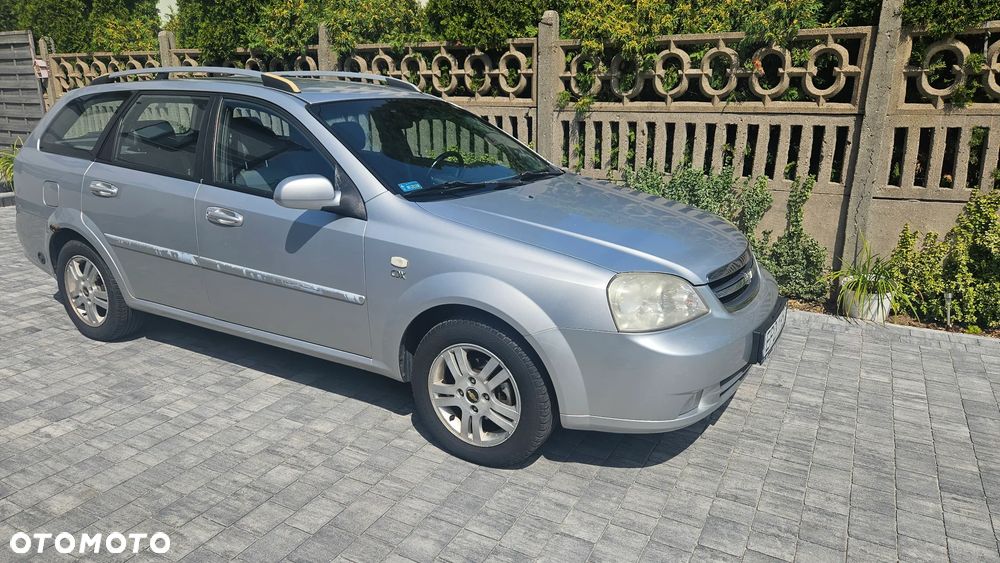 Chevrolet Nubira - 3