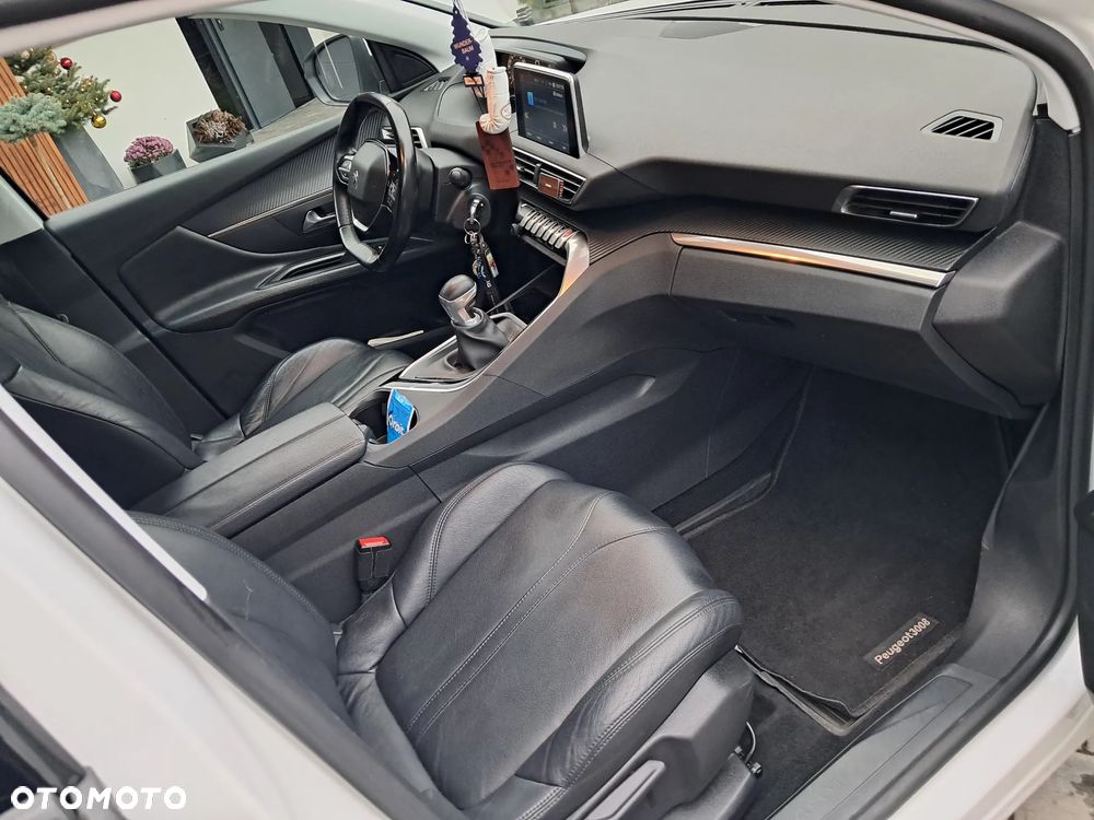 Peugeot 3008 1.5 BlueHDi Active S&S - 13