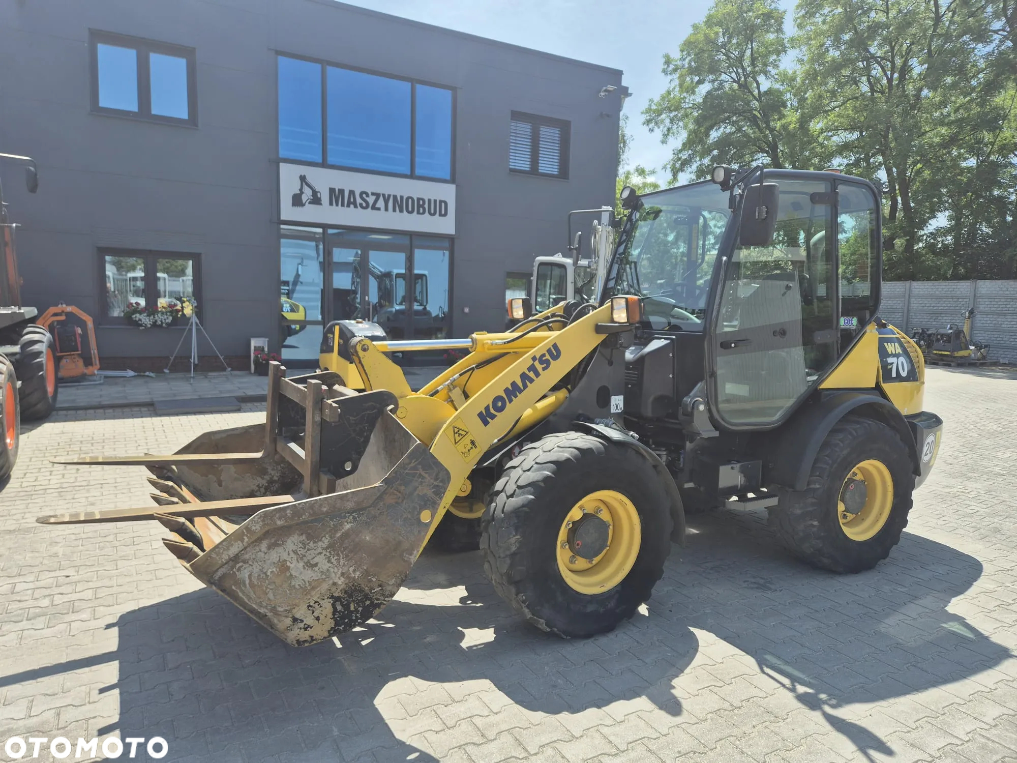 Komatsu WA70 - 3