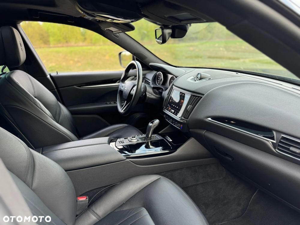 Maserati Levante Modena - 17