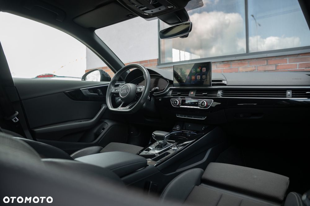 Audi A4 Avant 35 TFSI S tronic S line - 29